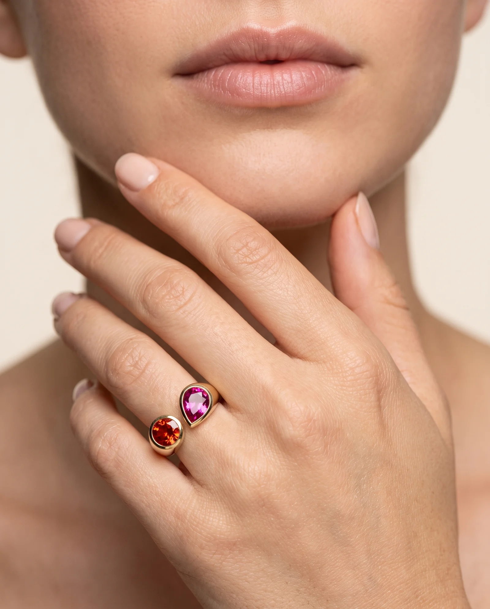 Duo Flamme & Fuchsia, toi & moi or jaune, pièce unique MILLE 618 N° 005 — portée