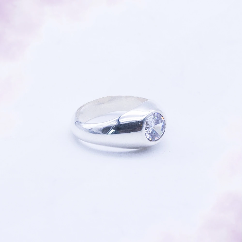Éclat de Lune, bague métal blanc poli miroir, pièce unique MILLE 618 N° 017 — photo d'atelier d'origine